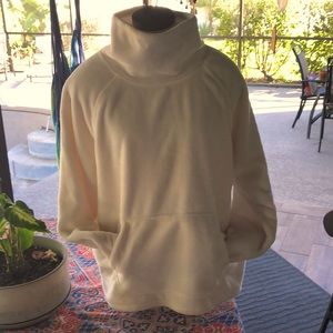 A must have for winter. Super cozy XL CHAMPION PLUSH SWEATER, sweatshirt